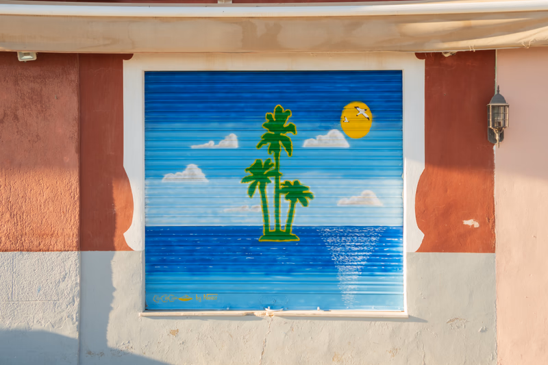 Surrogate sea, Villajoyosa